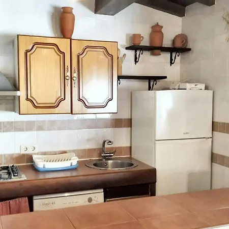 Villa Elegant With Private Pool In