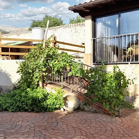 Villa Elegant With Private Pool In