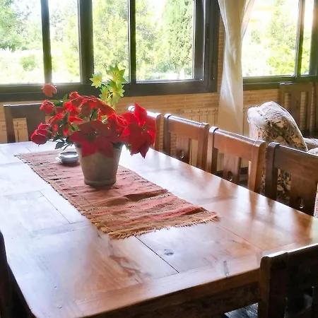 Villa Elegant With Private Pool In