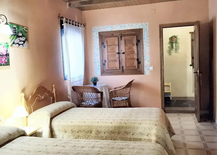 Villa Elegant With Private Pool In